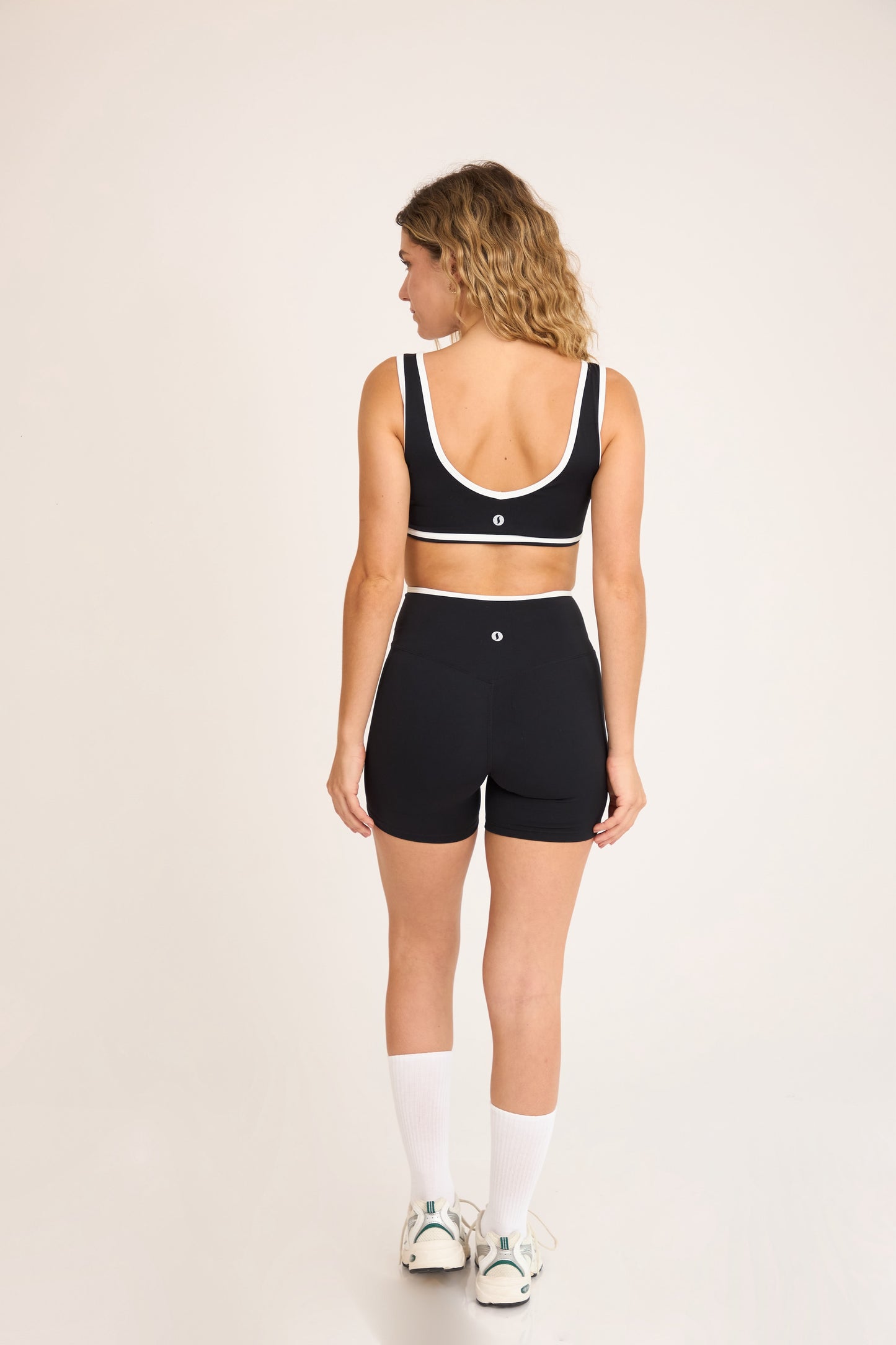 Sienna Short 4" - Black