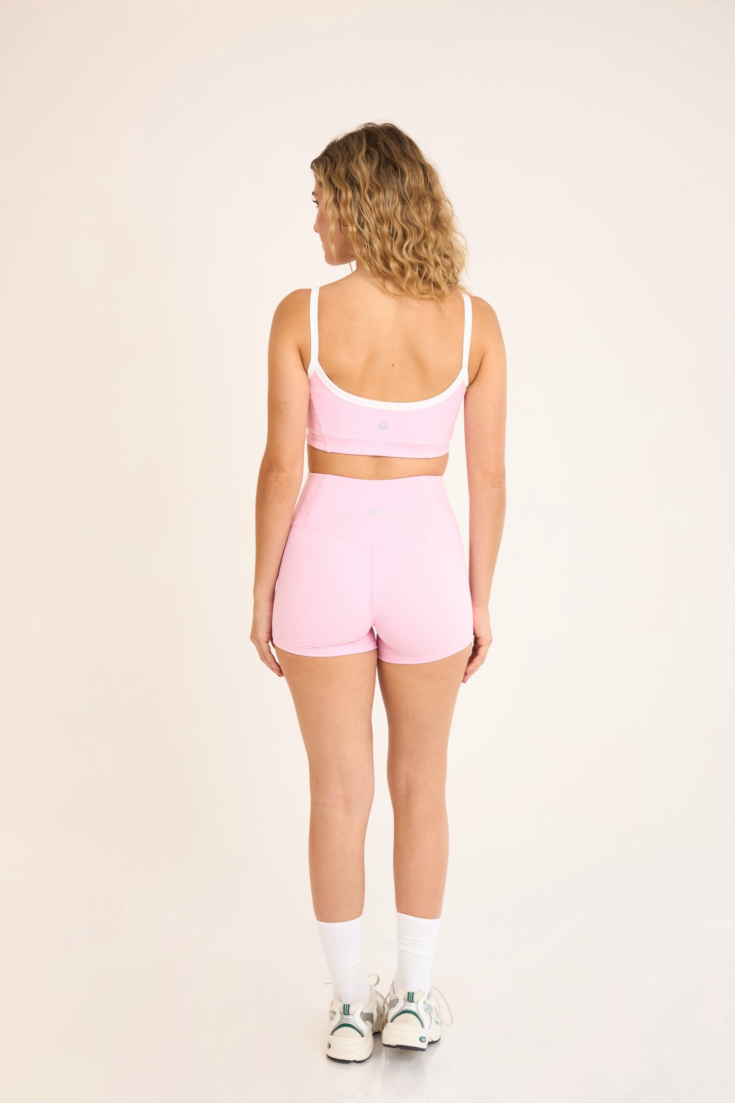 Leia Short 3" - Bubble Gum
