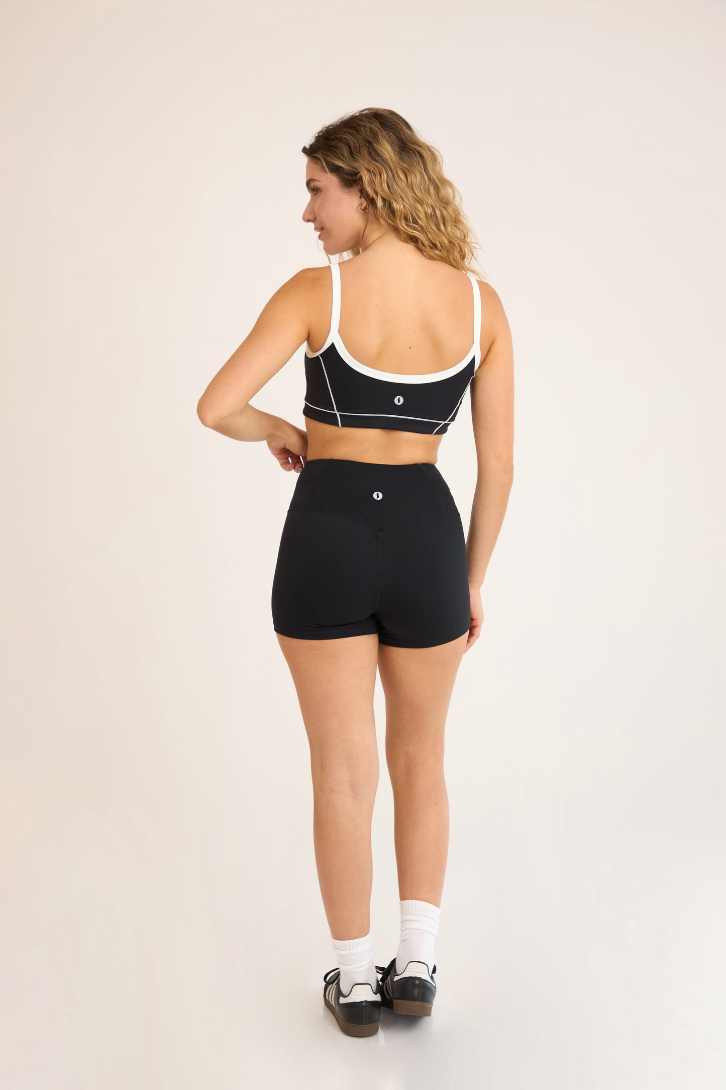 Leia Top - Black