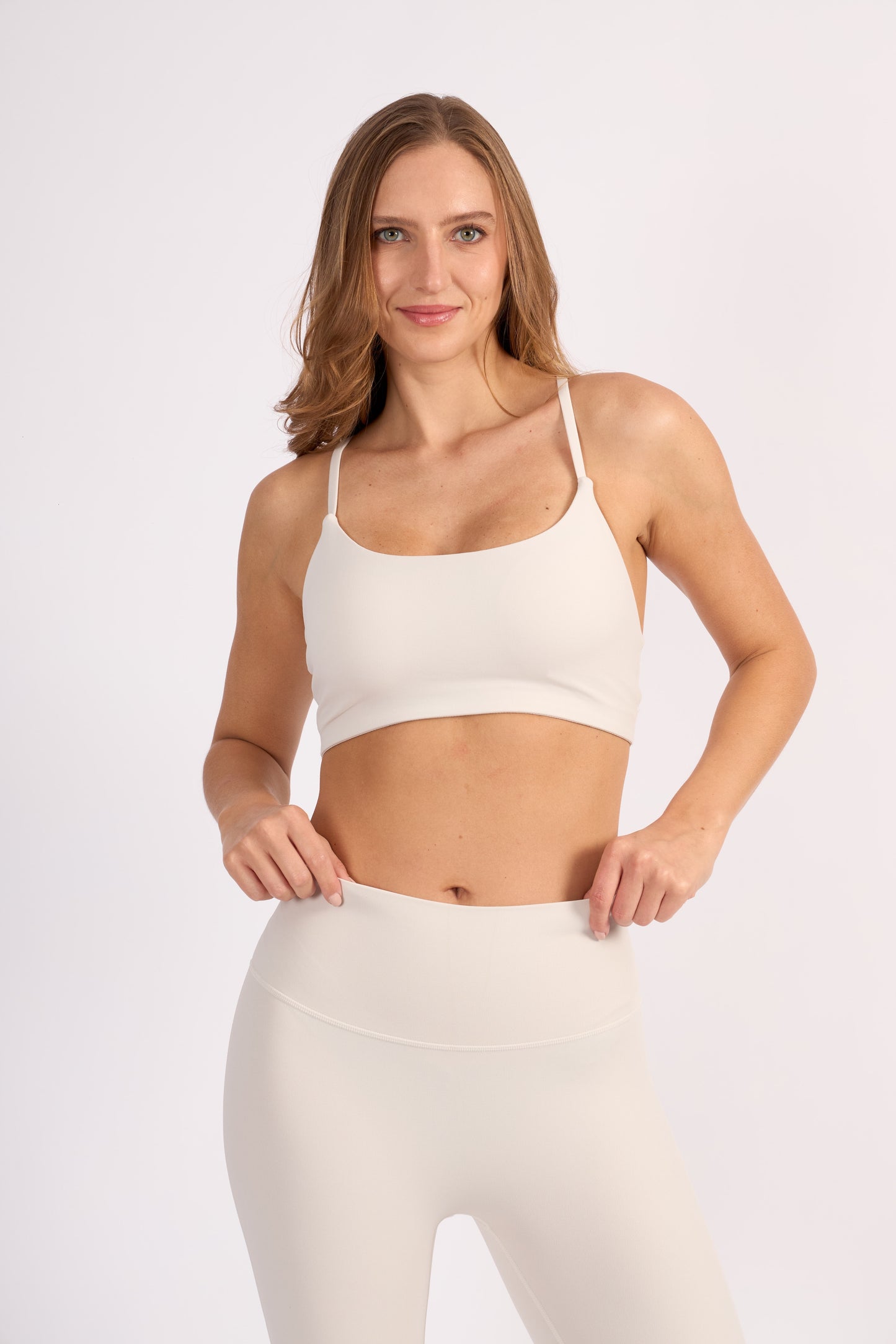 Top Mia- Cream