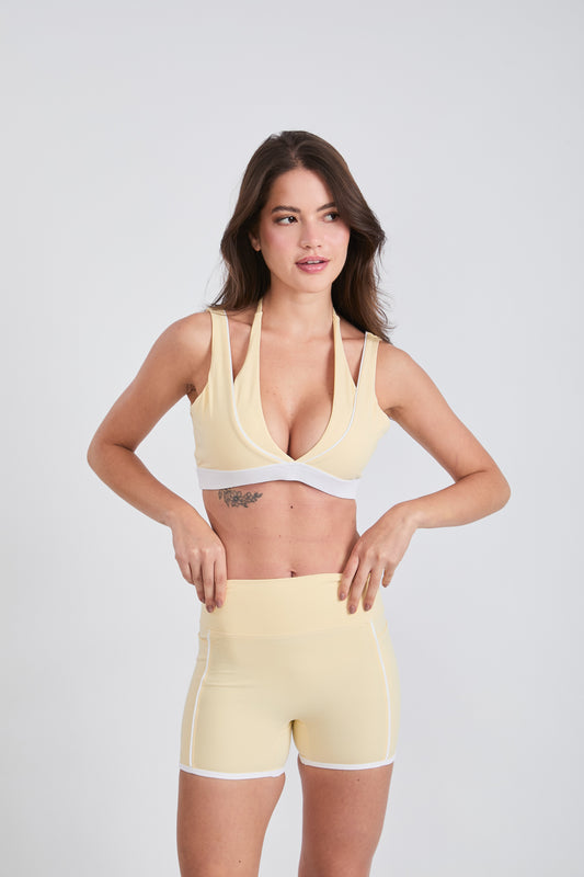 Short Kaia 4" - Butter Yellow